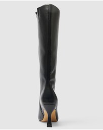 SPURR - Marvel - ONLINE EXCLUSIVE