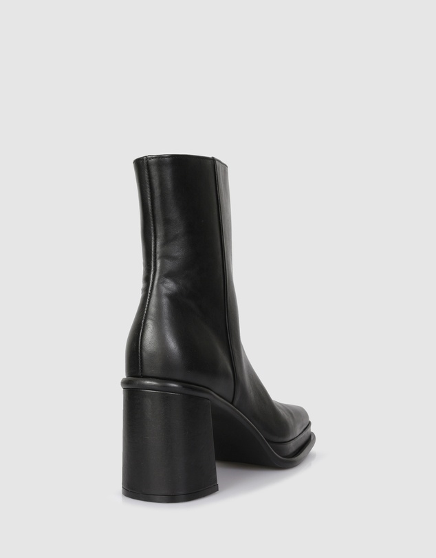 Beau Coops - Deonisia Ankle Boots