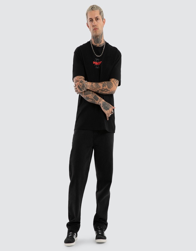 Kiss Chacey - Pendulum Relaxed Tee