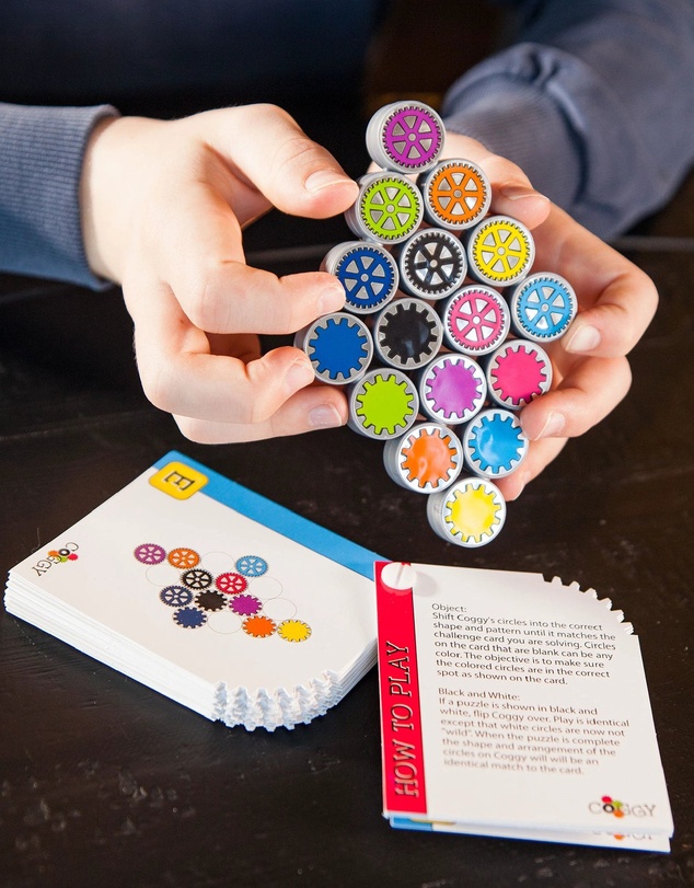Fat Brain Toys - Fat Brain Coggy Game