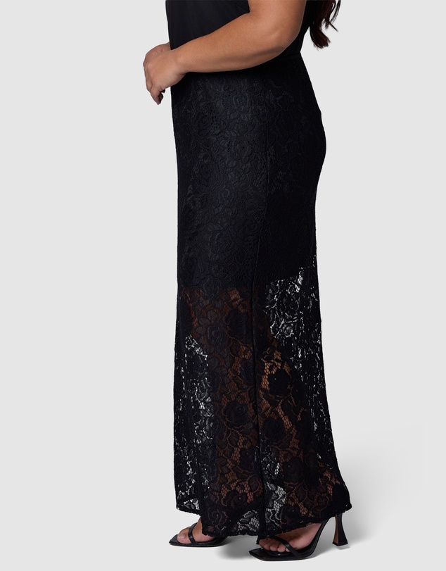 Pink Dusk by Curve Project - Captivated Lace Maxi Skirt