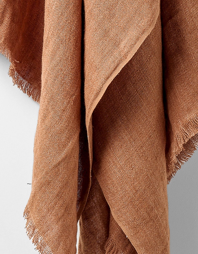 Aura Home - Arles Linen Throw