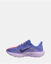 Nike - Pegasus Plus - Women's