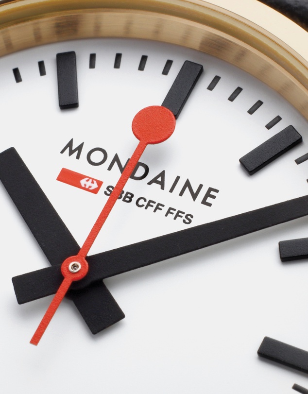Mondaine - Mondaine Classic Vegan Grape Leather 30mm Watch