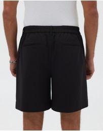 AERE - Ezra Pleated Shorts