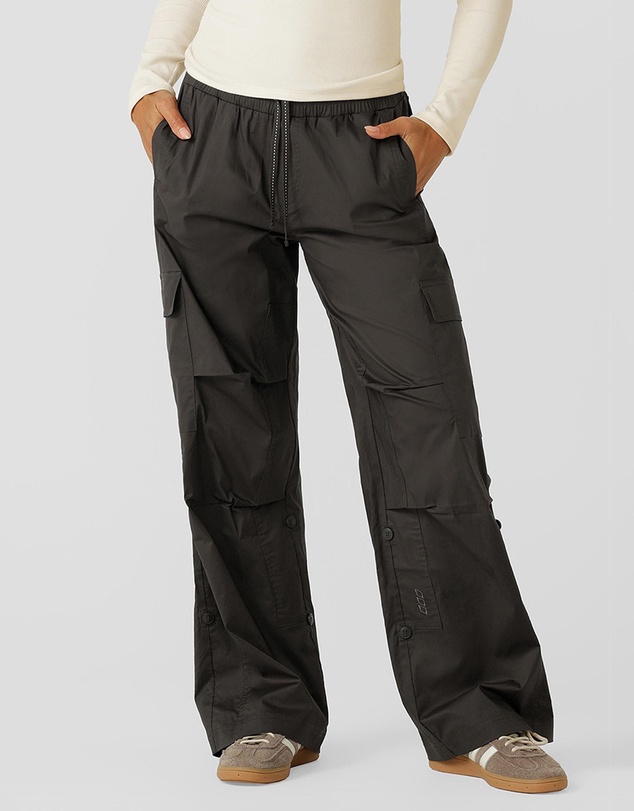 Lorna Jane - Flashdance Wide Leg Cargo Pants