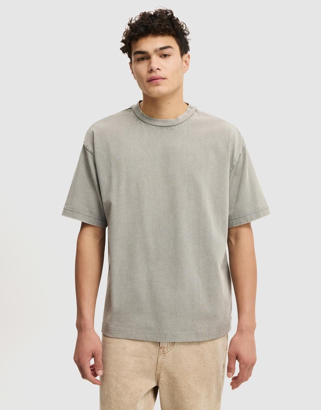 Cotton On - Box Fit T-Shirt