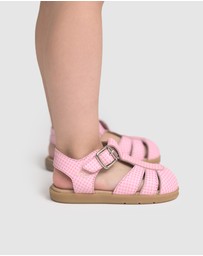 Pretty Brave - MILLIE Candy Picnic