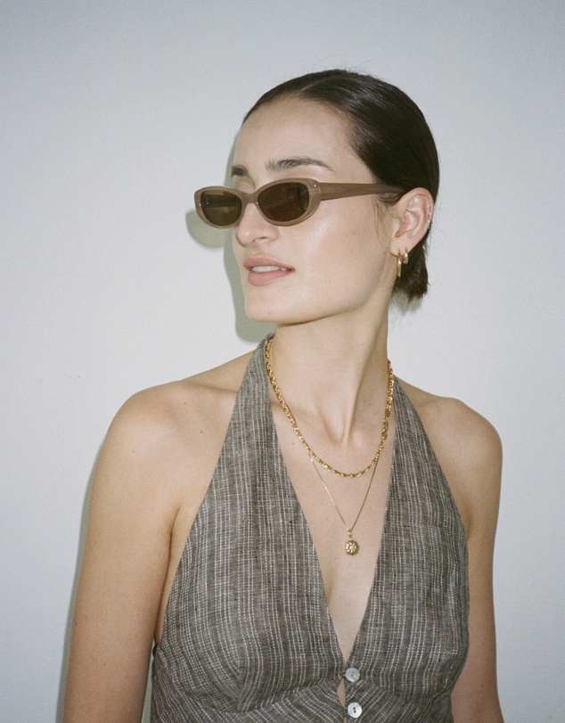 Salana - The Helena Frame