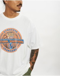 Vintage by The Real Deal - Pre Loved - Vintage NCAA Syracuse Orangemen Basketball Tee