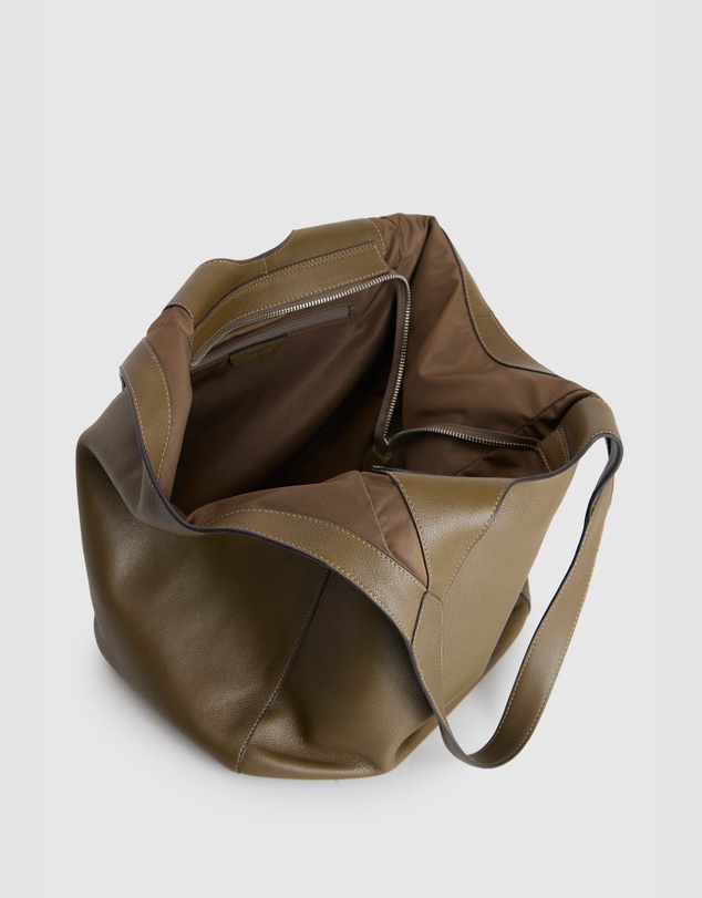 Evity - Nala Tote Bag