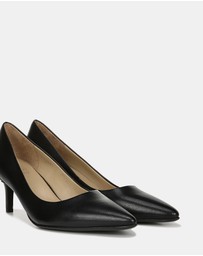 Naturalizer - Everly Kitten Heel - Black