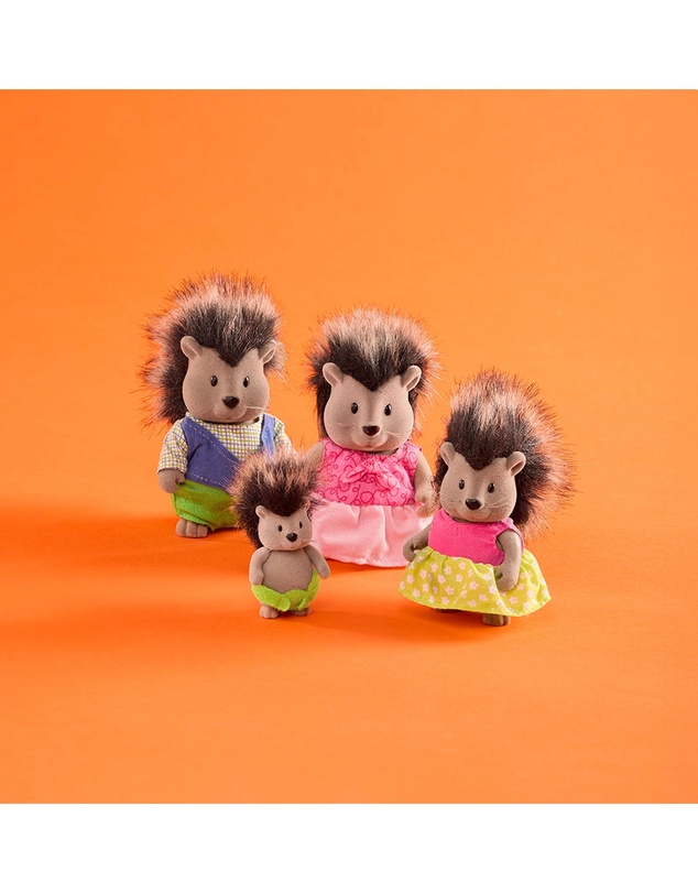 Lil Woodzeez - The McBristly Porcupines Miniature Animal Figurine Set
