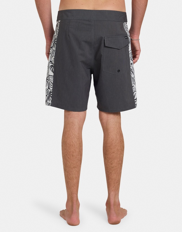 RVCA - Mens Exotica 17