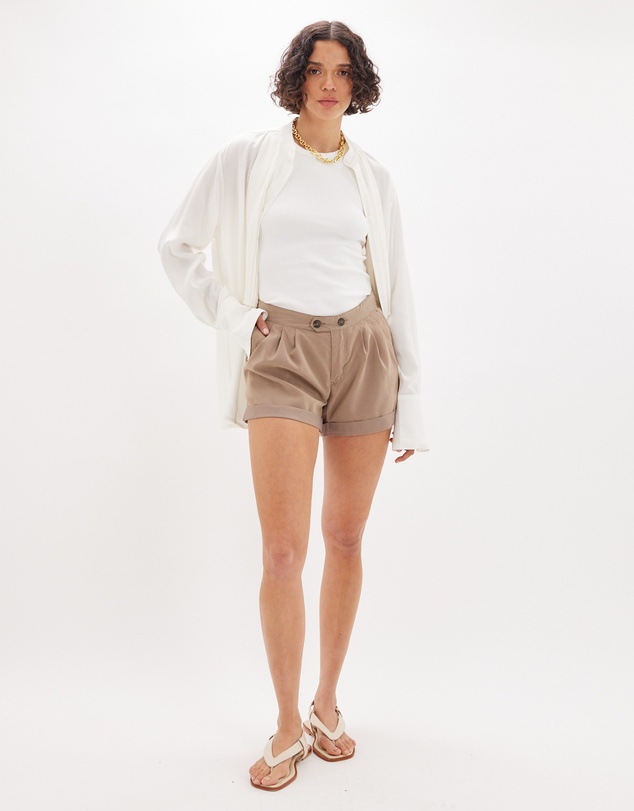 Amelius - Eleanor Tailored Short