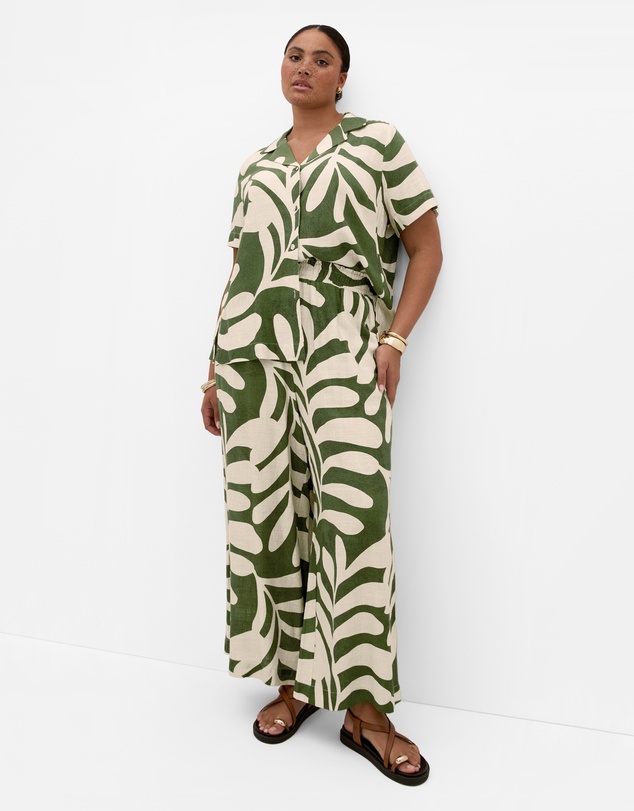 City Chic - Plus size Taranto Print Wide Leg Pant - moss
