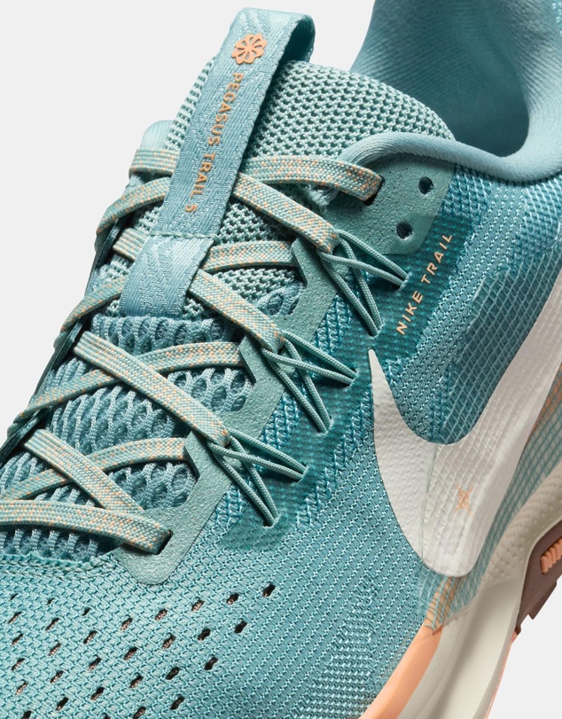 Nike - Pegasus Trail 5 - Women's
