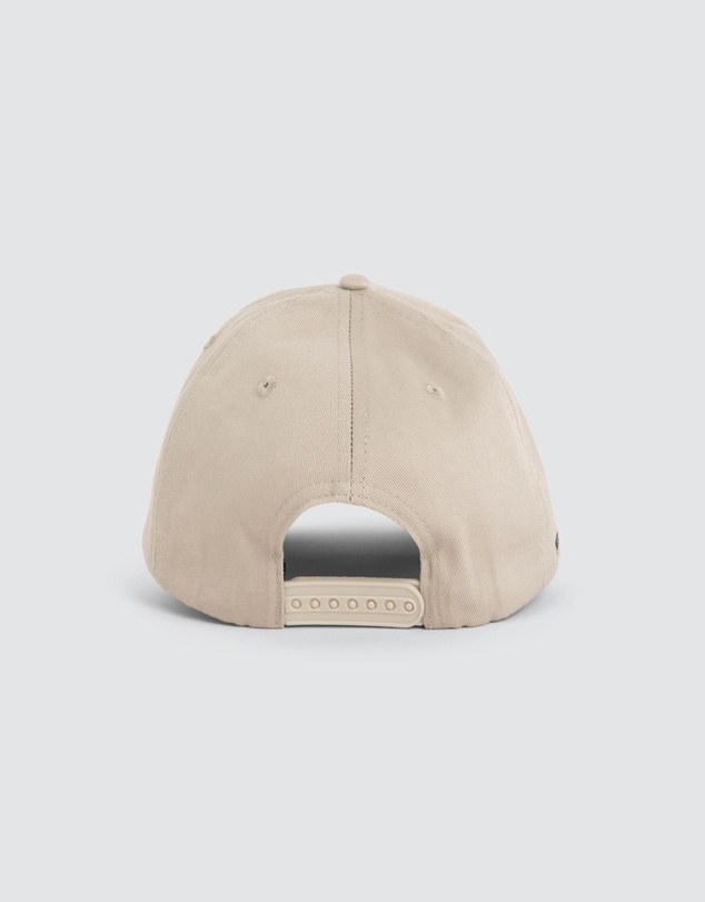 Nena & Pasadena - Essence Cap