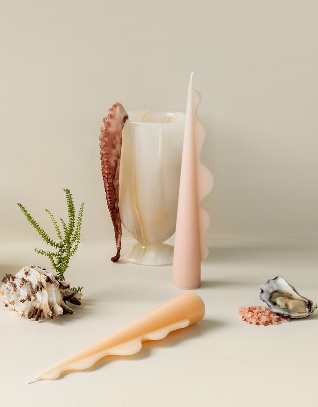 Black Blaze - Seaweed Pillar Candle