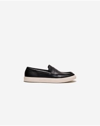 Calibre - Crepe Sole Slip-On Black
