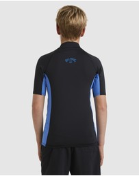 Billabong - Boys 8 to 16 Arch Short Sleeve Rash Vest