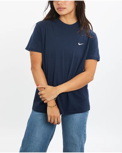 Vintage by The Real Deal - Pre Loved - Vintage Nike Tee