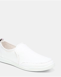 Vionic - Malibu Slip-On Sneaker - Cream