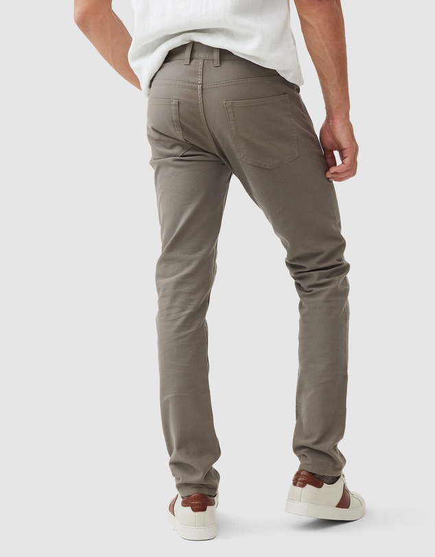 Rodd & Gunn - Motion Slim Fit Jean Regular Leg