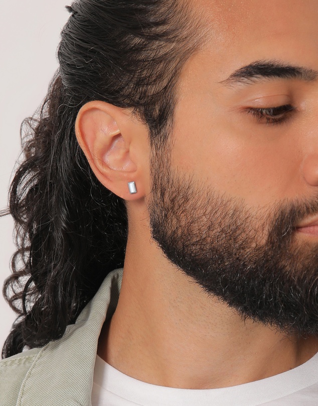 Kuzzoi - ICONIC EXCLUSIVE - Topaz Stud Earrings in 925 Sterling Silver
