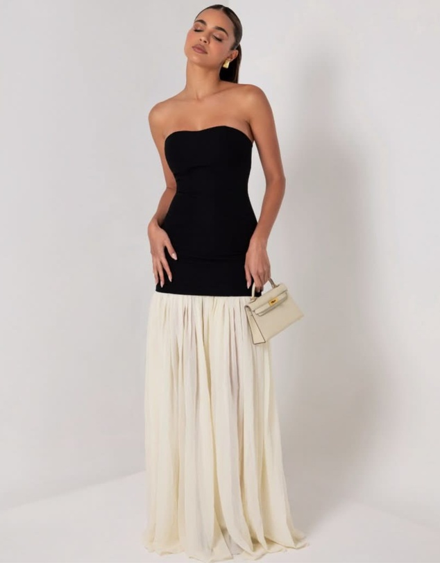 Heiress Beverly Hills - Strapless Chiffon Maxi Dress