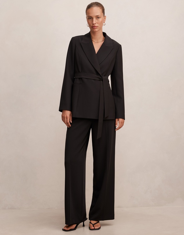 Forever New - Bella Belted Blazer