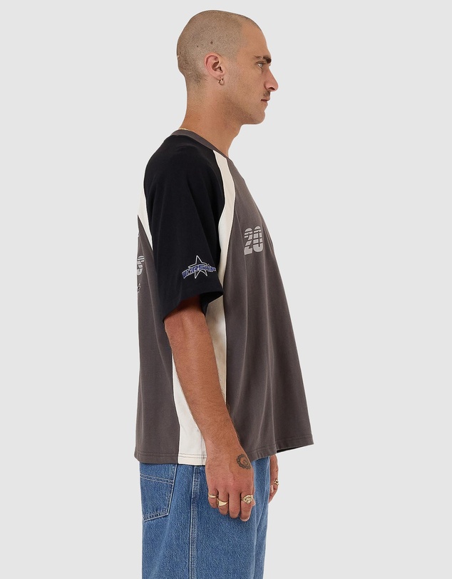 Worship - Shooter Oversize Raglan Tee