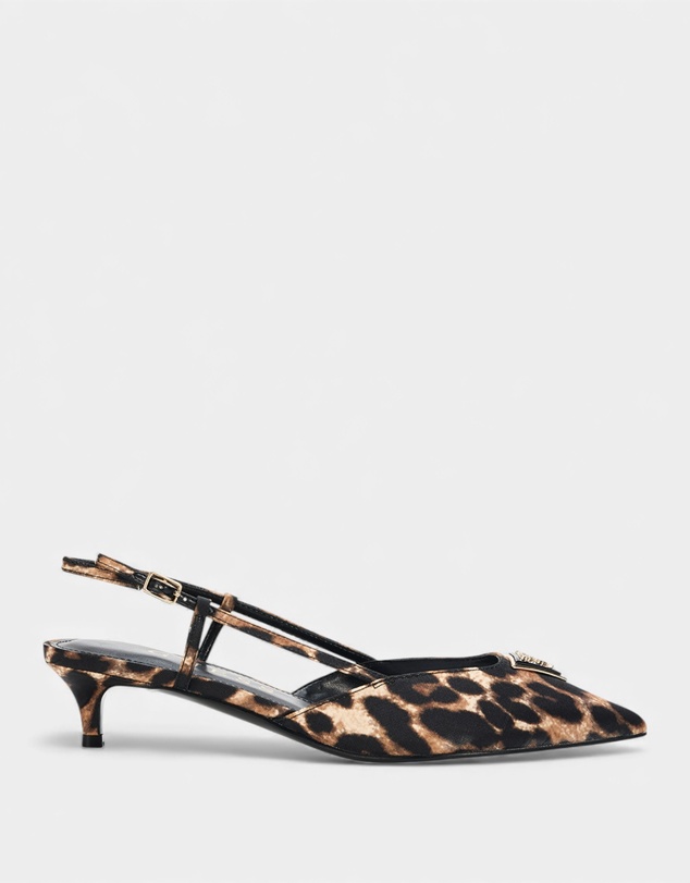 GUESS - Jesson3 Pumps