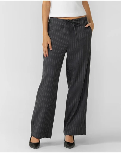 Lorna Jane - Effortless Tailored Pants