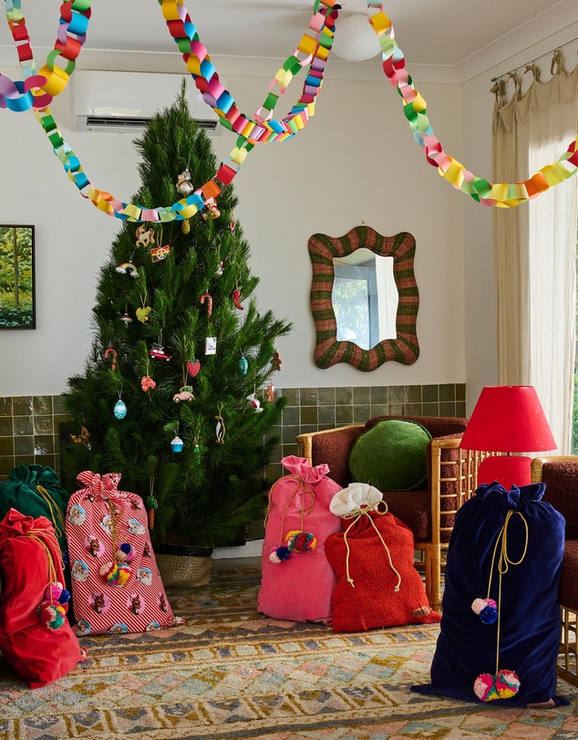 Kip&Co - Christmas Red Boucle Santa Sack - Kids