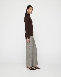 MOS The Label - Vela Knit Top