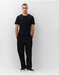 UNISON - Classic Crew Neck T Shirt
