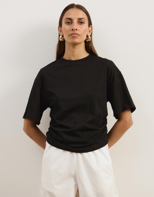 Atmos&Here - Short Sleeve Funnel Neck T-Shirt