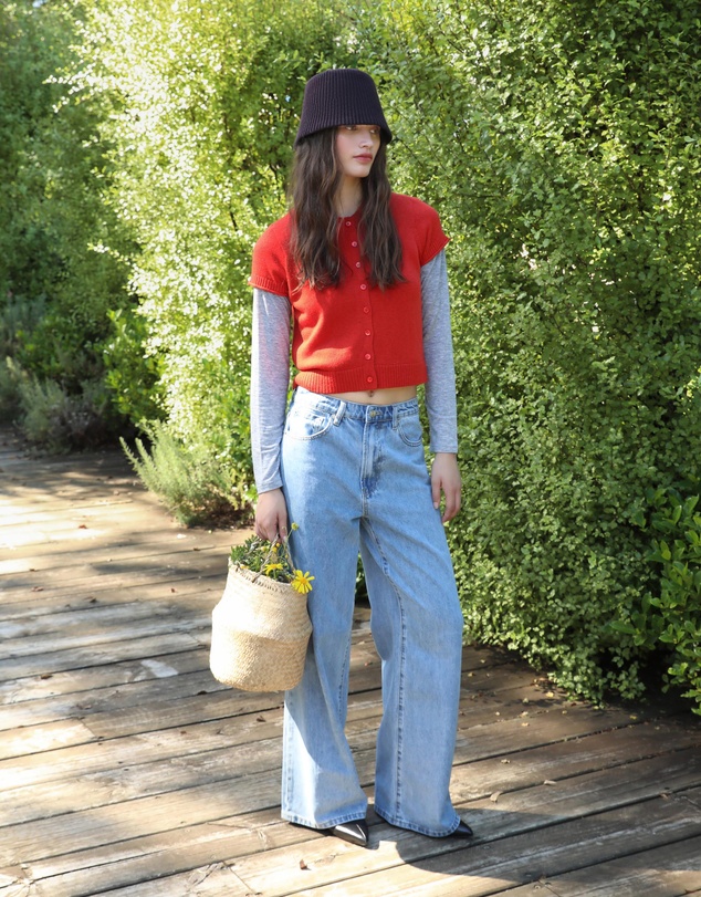 AERE - High Rise Wide Leg Jeans