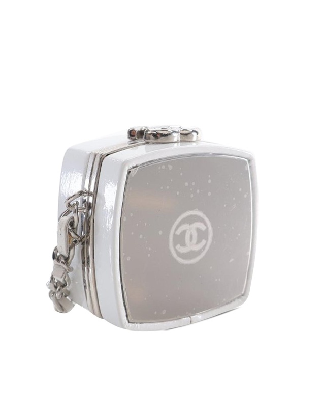 Pre-Loved by Azura Reborn - Pre-Loved chanel Compact Mirror Bag with Chain Shoulder Strap Stylish Accessory