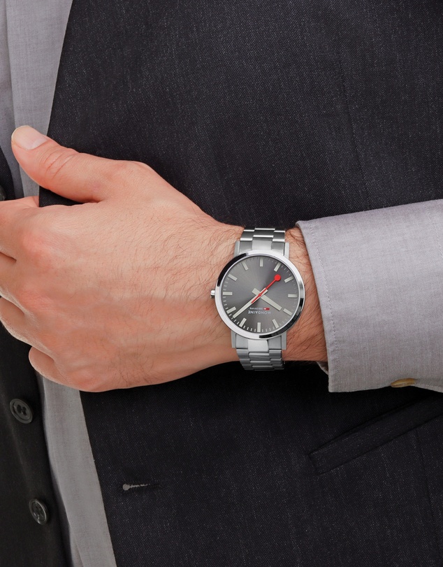 Mondaine - Mondaine Classic Silver Stainless Steel 40mm Watch