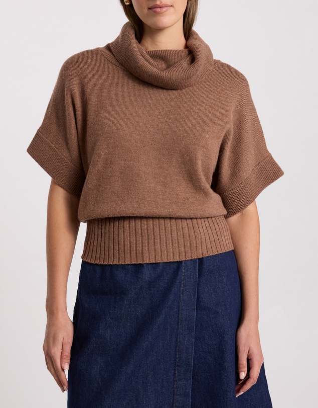 David Lawrence - Roll Neck Gilet Top