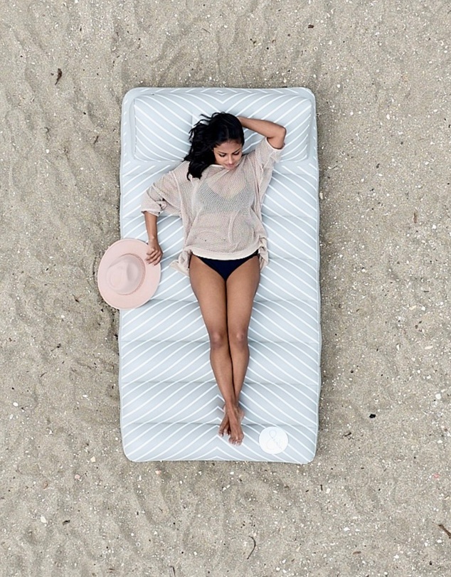 &Sunday - Resort Inflatable Pool Lounger Lilo- Clay 