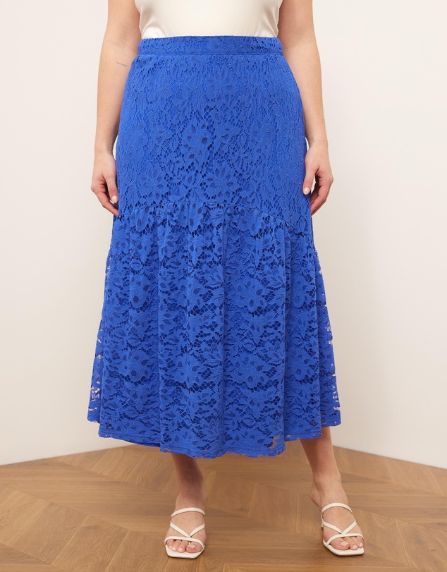 Atmos&Here Curvy - Vida Lace Midi Skirt