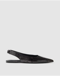 Commonry - Marcy Leather Flat