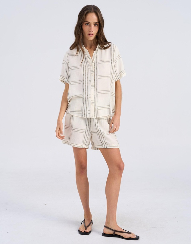Vero Moda - Josie Berta High Waisted Printed Shorts