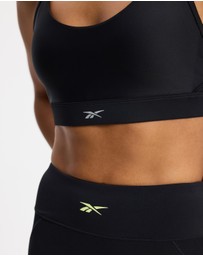 Reebok - Lux Strappy Sports Bra