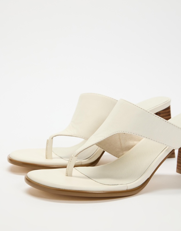 AERE - Cora Leather Block Thong Heels
