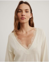 Witchery - Lace Detail V-neck Knit