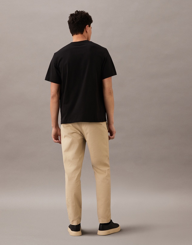 Calvin Klein - Graphic Logo T-Shirt